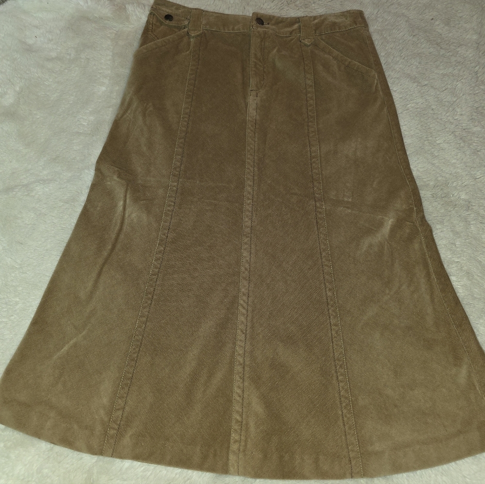 Eddie Bauer Tan Brushed Corduroy Midi Skirt Size 4 - Picture 2 of 9